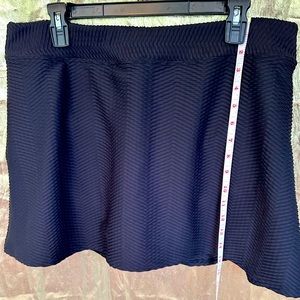 Lands End textured, swim skirt, Size 16 W